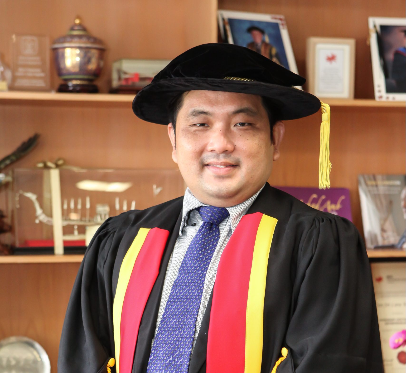 Prof. Dr. Goh Khang Wen