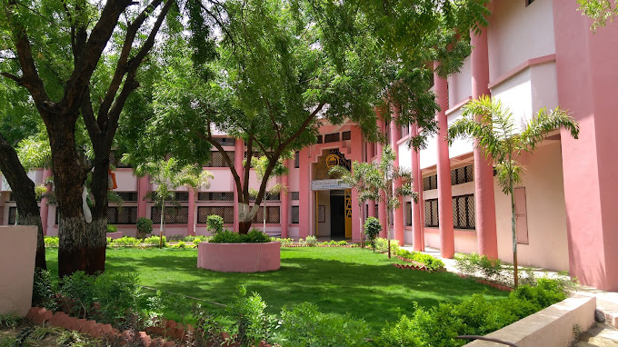KBC NMU Campus